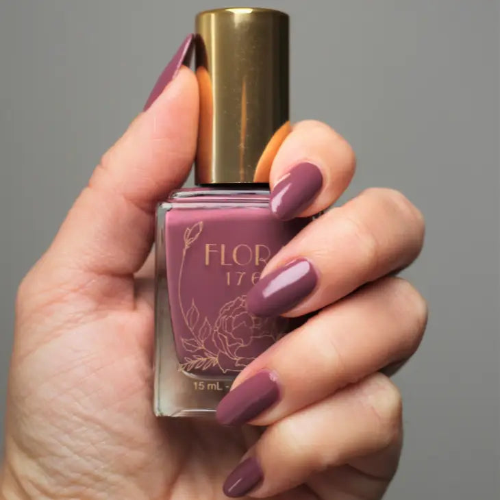 Nail Lacquer in Scotch Thistle